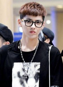 娱乐圈的“商业机密”竟是这样泄露的 张艺兴出卖吴亦凡